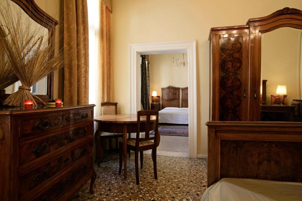 Palazzo Minelli Bed & Breakfast Venice Exterior photo