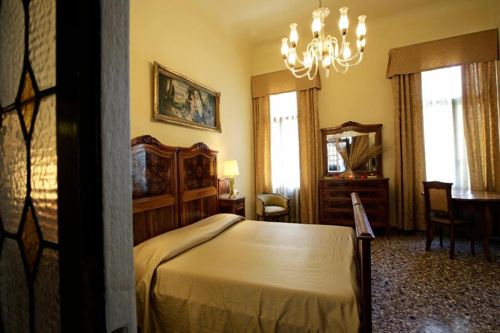 Palazzo Minelli Bed & Breakfast Venice Exterior photo